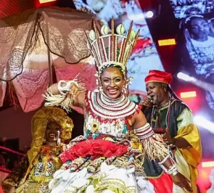 A MAIS BELA: Noite da Beleza Negra elege nova Deusa do Ébano do Ilê Aiyê neste sábado (17)